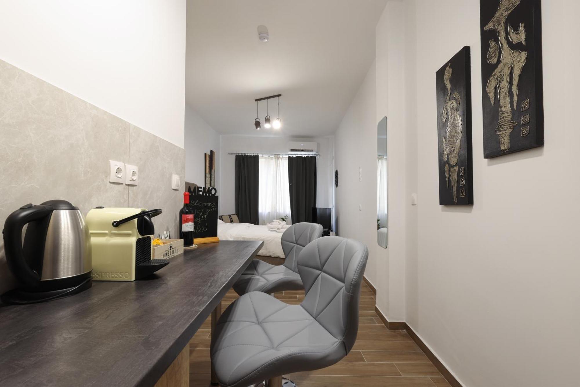 J&N Home Monastiraki Αθήνα Εξωτερικό φωτογραφία